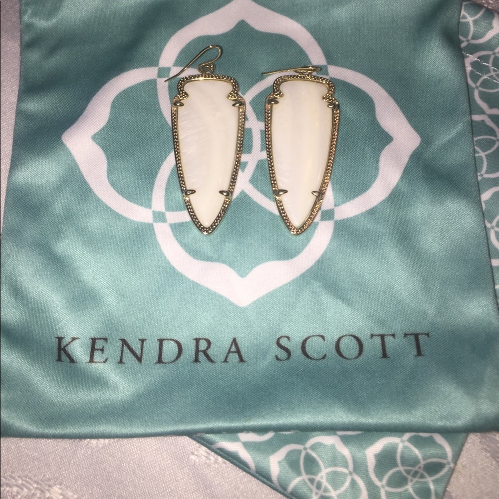 Kendra Scott Skylar Earrings in White